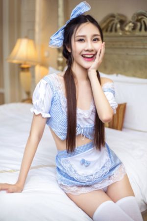 不穿内裤的女教师